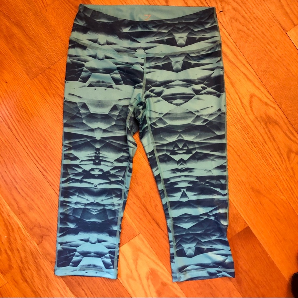 Z by Zella Cropped Workout Leggings